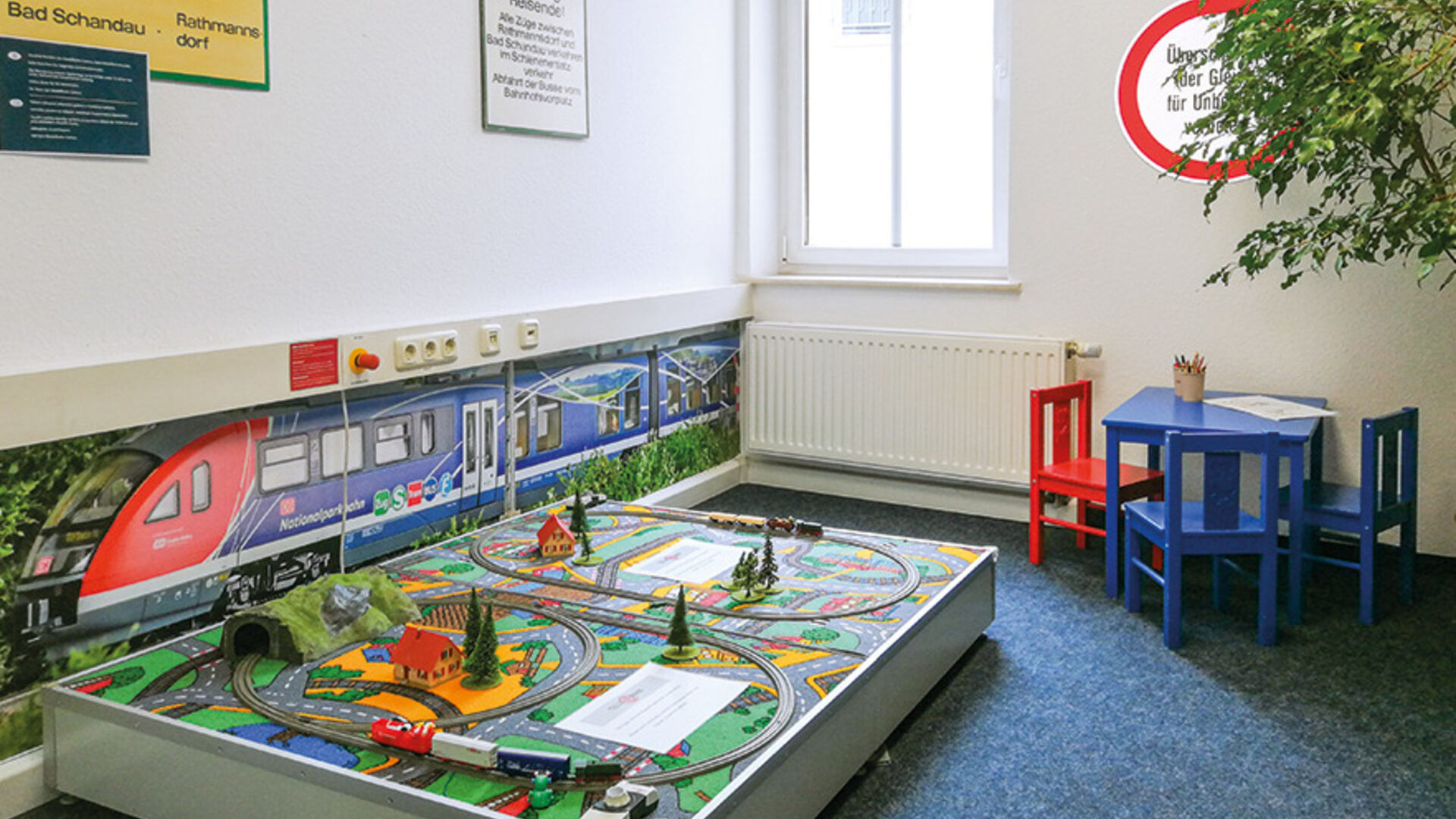 Kinderspielzimmer der Modellbahn-Galerie 
© Fa. Tillig. Sebnitz