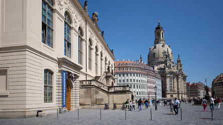 Verkehrsmuseum Dresden im historischen Johanneum am Neumarkt 
© www.disfoto.de