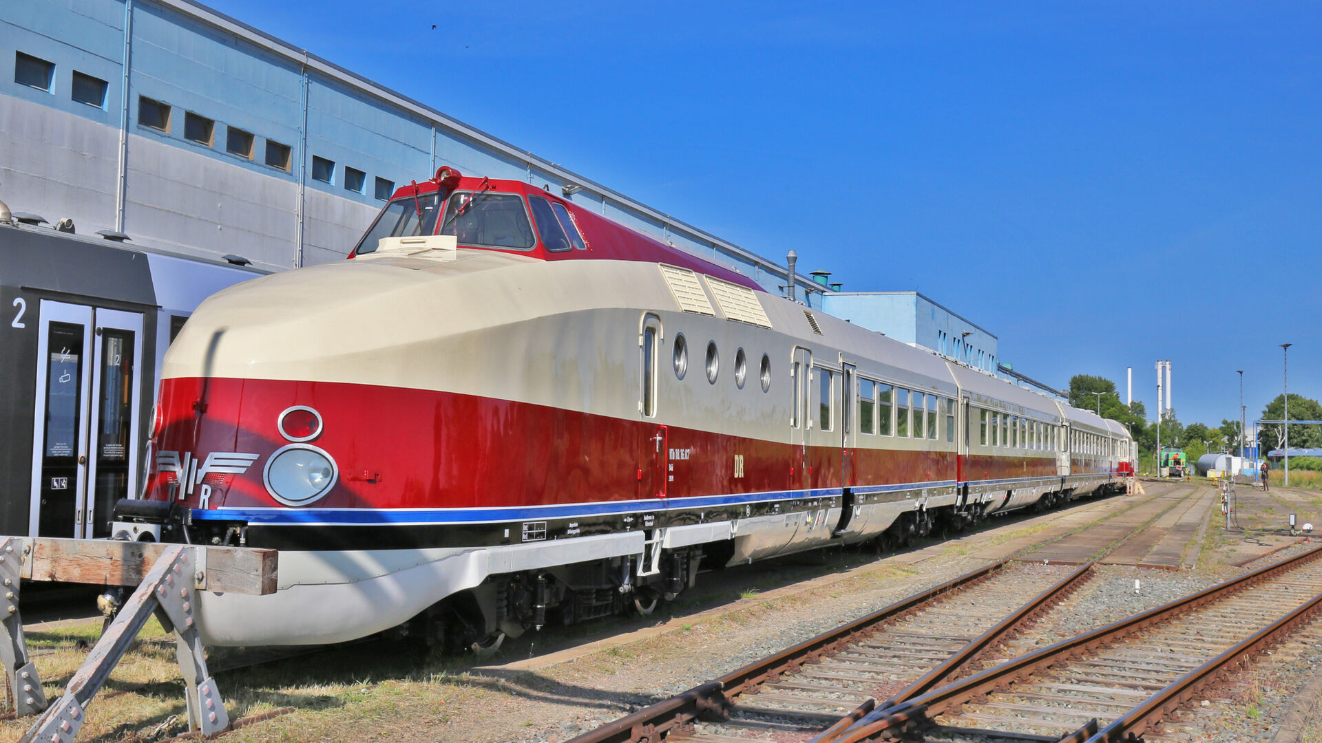 Schnell-Dieseltriebzug SVT 18.15 Bauart G&ouml;rlitz 
&copy; J&uuml;rgen Steimecke
