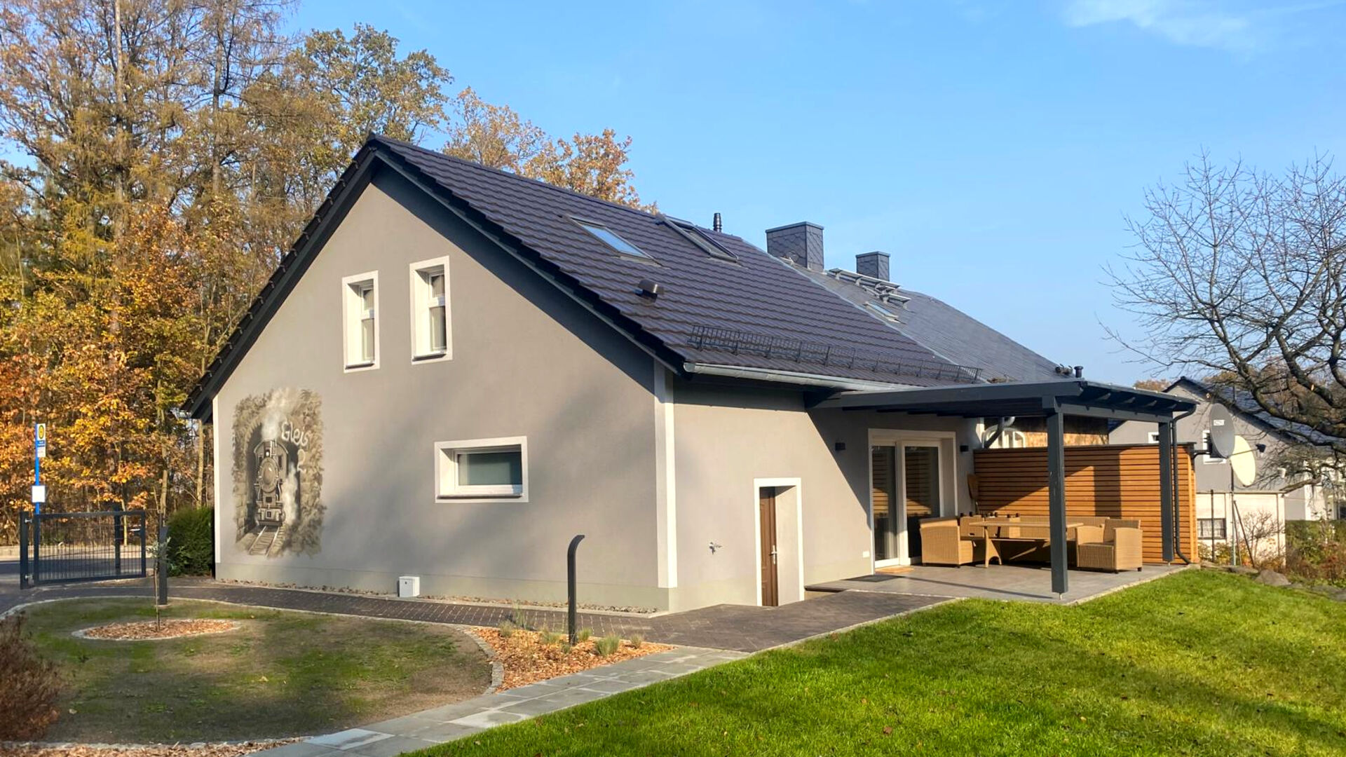 Ferienh&auml;user am Bahnhof Bertsdorf 
&copy; Ronald R&auml;tze