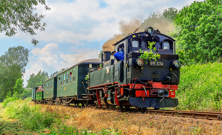 Mügelner „Bahndamm-Wanderung“