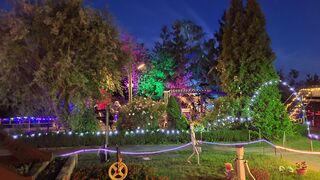 Modellbahnpark in D&auml;mmerung 
&copy; Modellbahnpark Auenhain