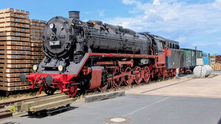 Denkmallok 44 351 in W&uuml;lknitz bei einer Bewegungsfahrt 
&copy; Tom Radics