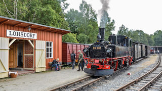 Dampfzug der Schwarzbachbahn in Lohsdorf 
&copy; Joachim Jehmlich